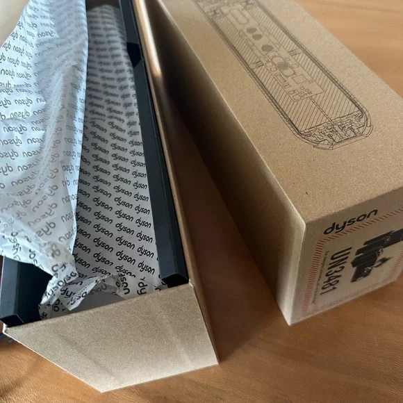 DYSON CORRALE HAIR STRAIGHTENER